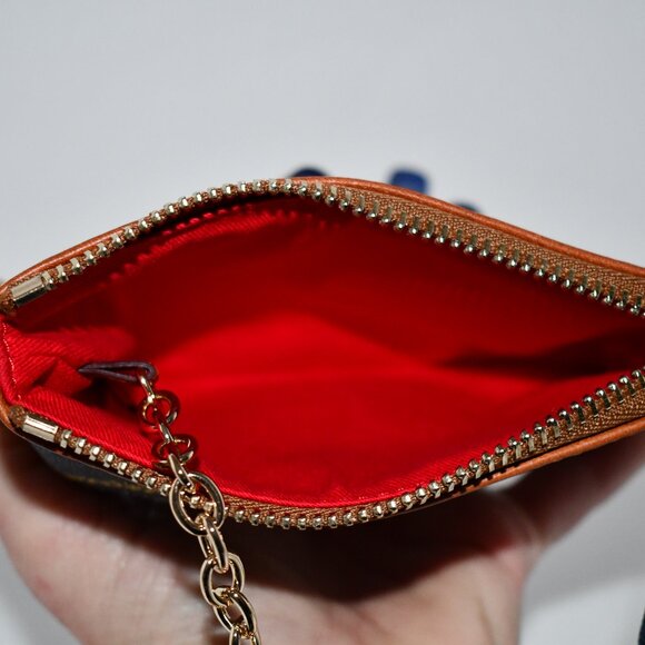 Dooney & Bourke Crosshatch Medium Wristlet in Charcoal #WWNDS1408 NWT - Picture 2 of 6